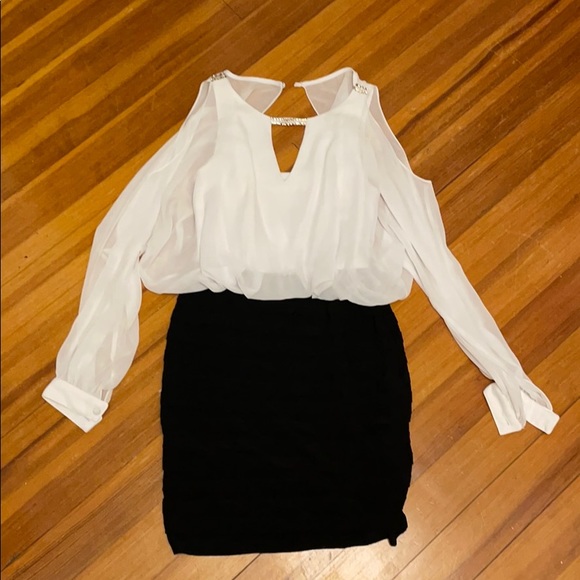 Xscape Dresses & Skirts - Black & White Dress